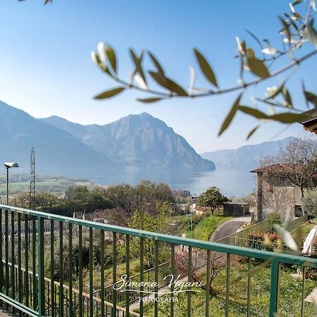 Ferienwohnung Il Giardino Di Laura Costa Volpino Exterior foto