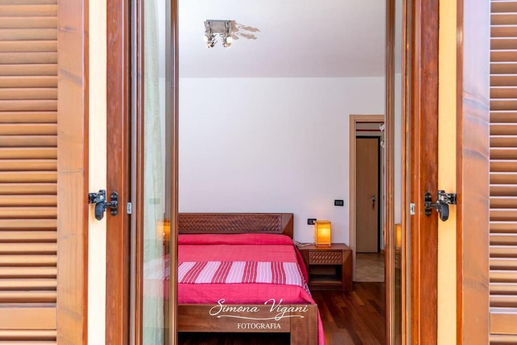 Ferienwohnung Il Giardino Di Laura Costa Volpino Exterior foto